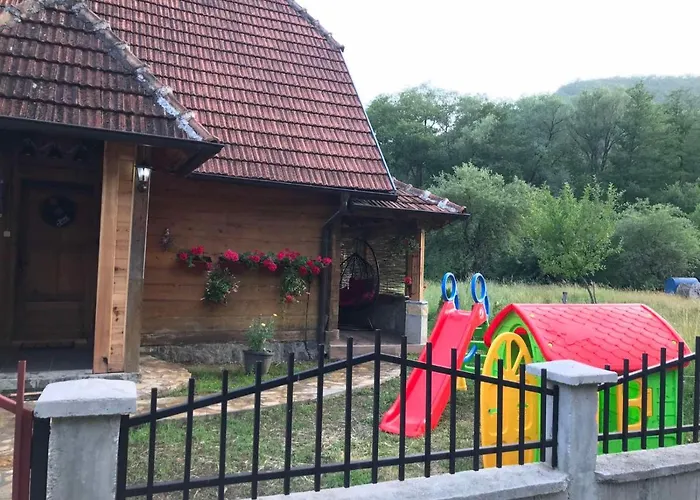 Planinski Biser 모크라 고라